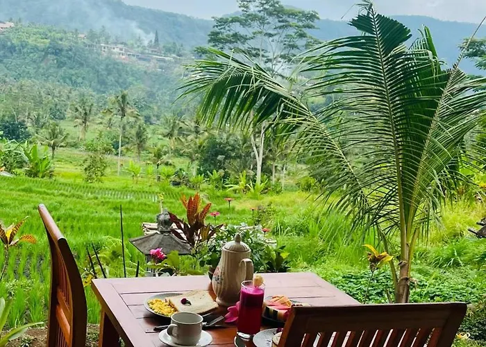 Embun Pagi And Privatunterkunft