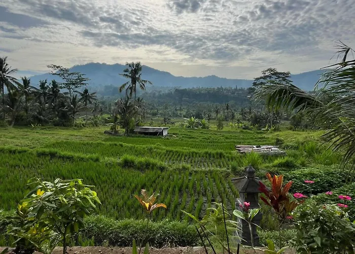 Privatunterkunft Embun Pagi And *