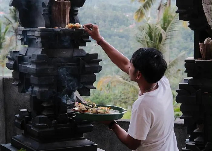 Embun Pagi And Sidemen (Bali)